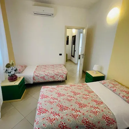 Regina Del Mare Holiday Apartments Tirrenia Exterior foto